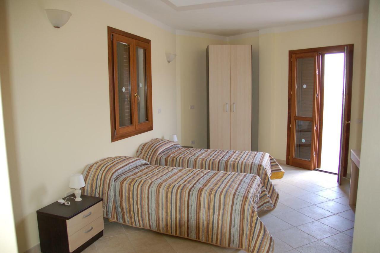 Beb 2000 Hotel Sassari Exterior photo