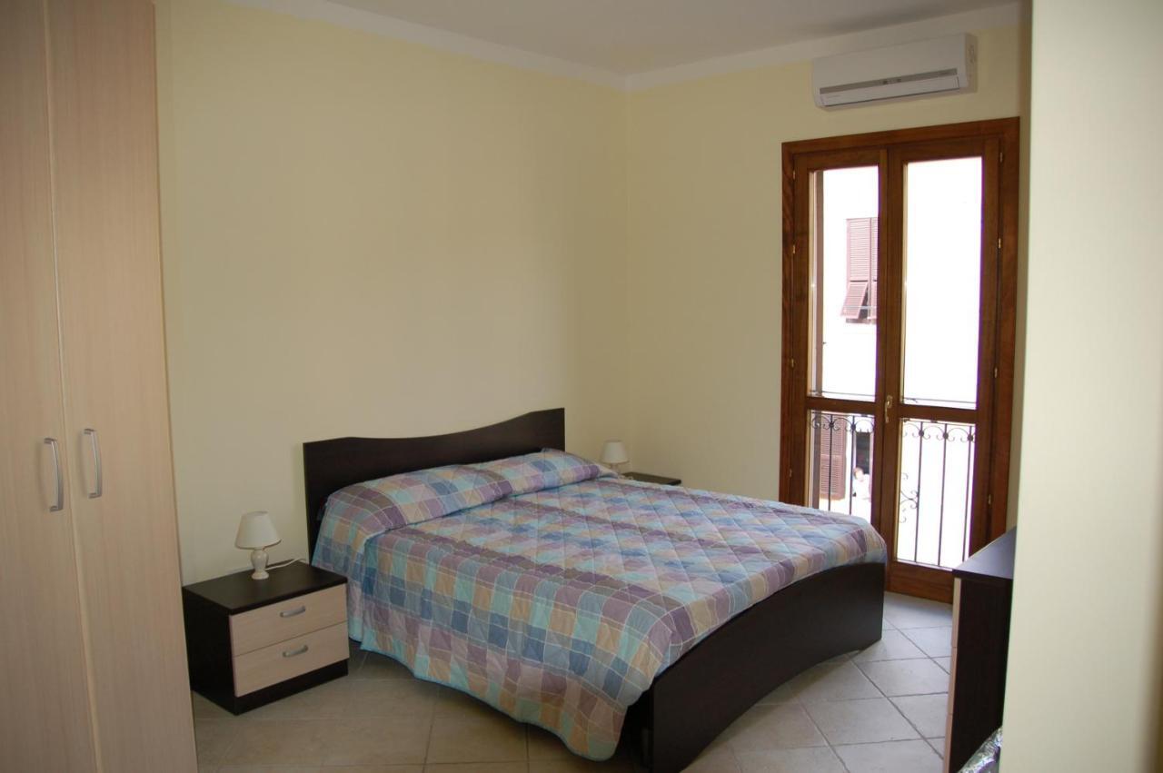 Beb 2000 Hotel Sassari Exterior photo